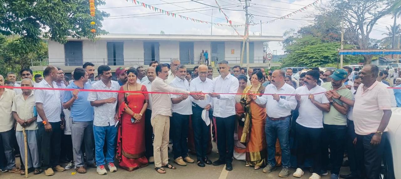ಕಾನೂರು ಭಾಗದಲ್ಲಿ 5 ಕೋಟಿ ವೆಚ್ಚದ ನೂತನ ರಸ್ತೆ ಲೋಕಾರ್ಪಣೆ 