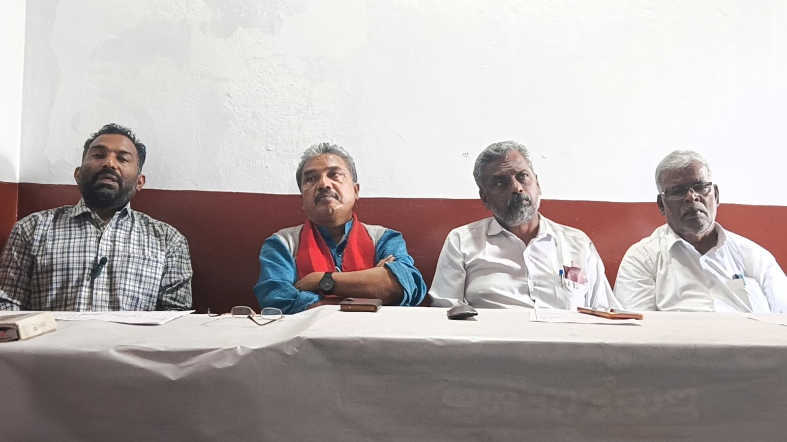 ಕನಿಷ್ಠ ವೇತನ ಜಾರಿ ಸೇರಿದಂತೆ ವಿವಿಧ ಬೇಡಿಕೆಗೆ ಒತ್ತಾಯಿಸಿ ಸೆಪ್ಟೆಂಬರ್ 8ಕ್ಕೆ 'ವಿಧಾನಸೌಧ ಚಲೋ
