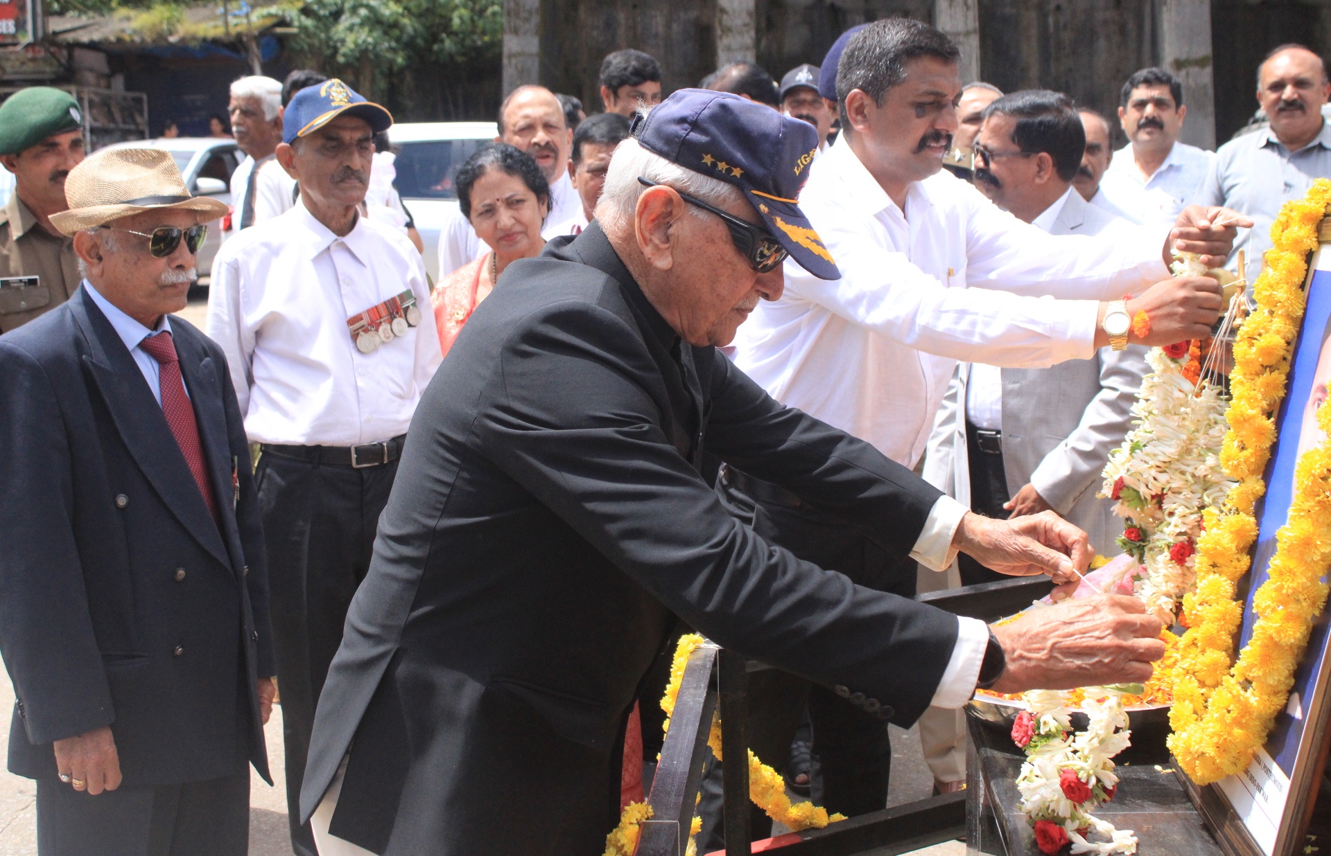 ಸ್ಕ್ವಾಡ್ರನ್ ಲೀಡರ್ ಅಜ್ಜಮಾಡ ದೇವಯ್ಯ ಅವರ 61ನೇ ಪುಣ್ಯಸ್ಮರಣೆ : ಮಹಾನ್ ಯೋಧನ ಸಾಹಸ ಯುವ ಸಮೂಹಕ್ಕೆ ಪ್ರೇರಣಾದಾಯಕ : ನಿವೃತ್ತ ಏರ್ ಮಾರ್ಷಲ್ ಕೊಡಂದೇರ ನಂದಾ ಕಾರ್ಯಪ್ಪ ಅಭಿಮತ