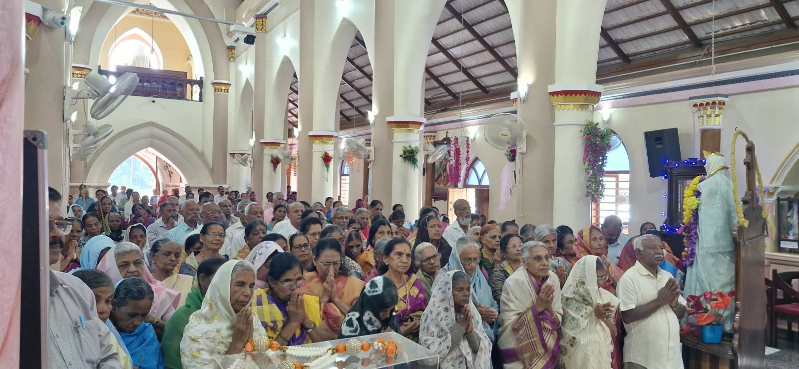 ವಿರಾಜಪೇಟೆಯ ಸಂತ ಅನ್ನಮ್ಮ ಚರ್ಚ್ ನಲ್ಲಿ ಸಂಭ್ರಮದ ಮಾತೆ ಮರಿಯಮ್ಮ ಜಯಂತಿ ಆಚರಣೆ