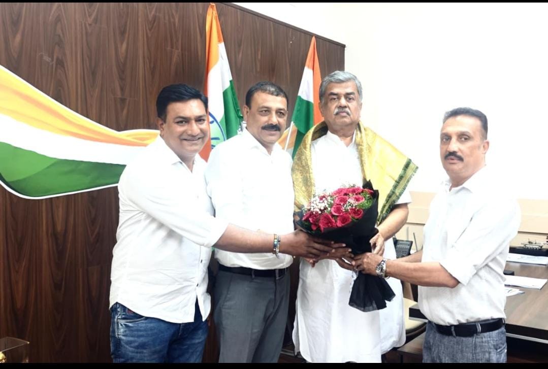 ಕೆಪಿಸಿಸಿ ಅಧ್ಯಕ್ಷರನ್ನ ಭೇಟಿಯಾದ ಧರ್ಮಜ ಉತ್ತಪ್ಪ