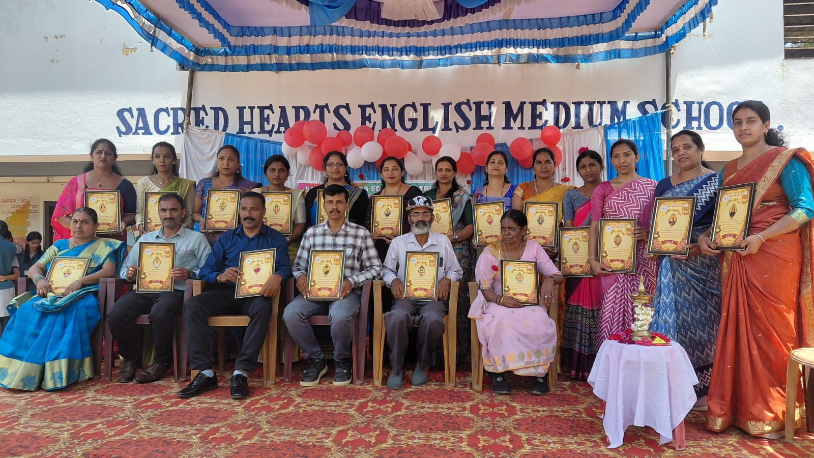 ನಾಪೋಕ್ಲುವಿನ ಸೇಕ್ರೆಡ್ ಹಾರ್ಟ್ಸ್ ಆಂಗ್ಲ ಮಾಧ್ಯಮ ಶಾಲೆಯಲ್ಲಿ ಶಿಕ್ಷಕರ ದಿನಾಚರಣೆ