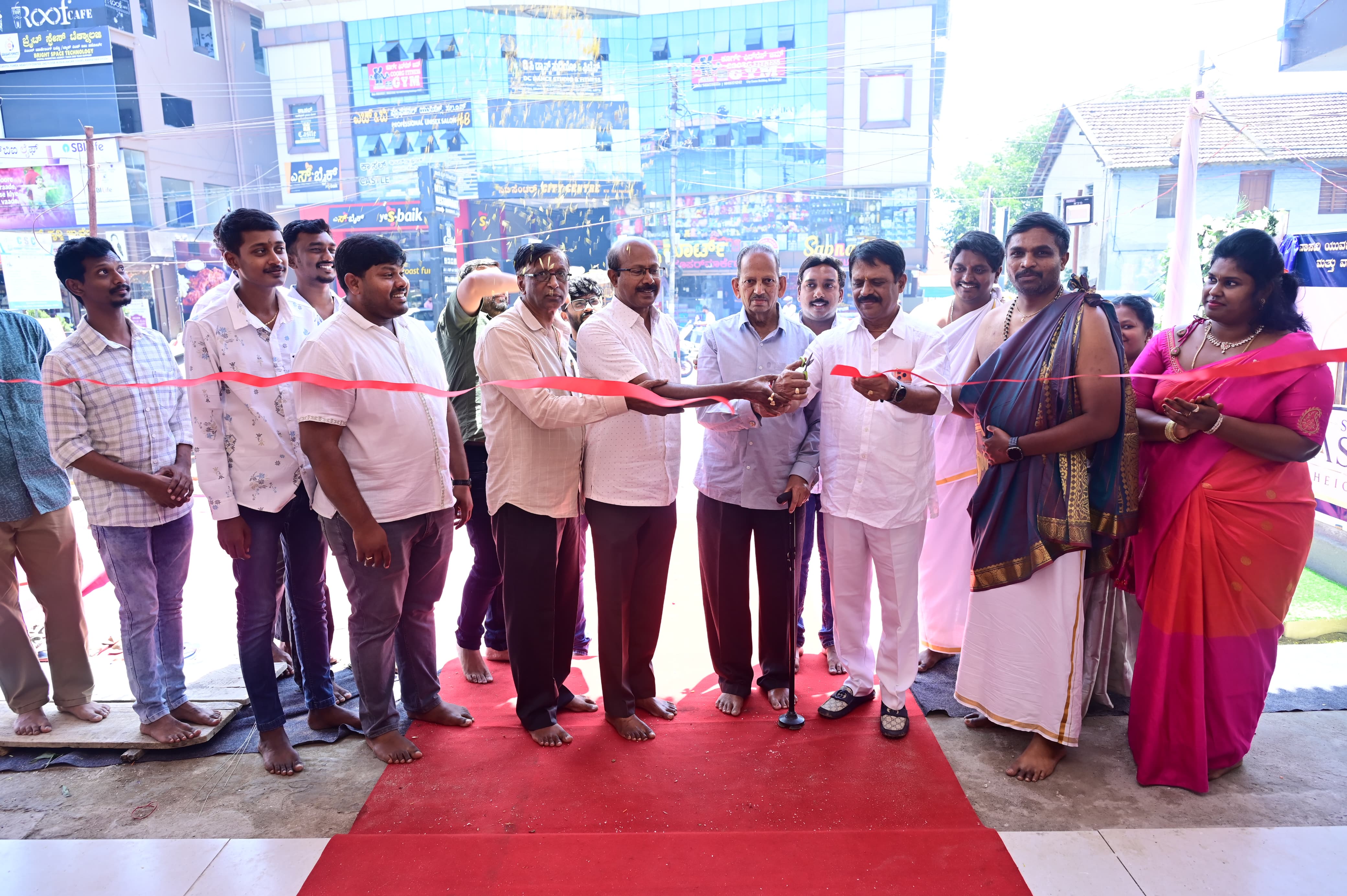 ಕುಶಾಲನಗರ:ವಾಸವಿ ಯುವಜನ ಸಂಘದ  ನೂತನ ಕಟ್ಟಡ ಉದ್ಘಾಟನೆ