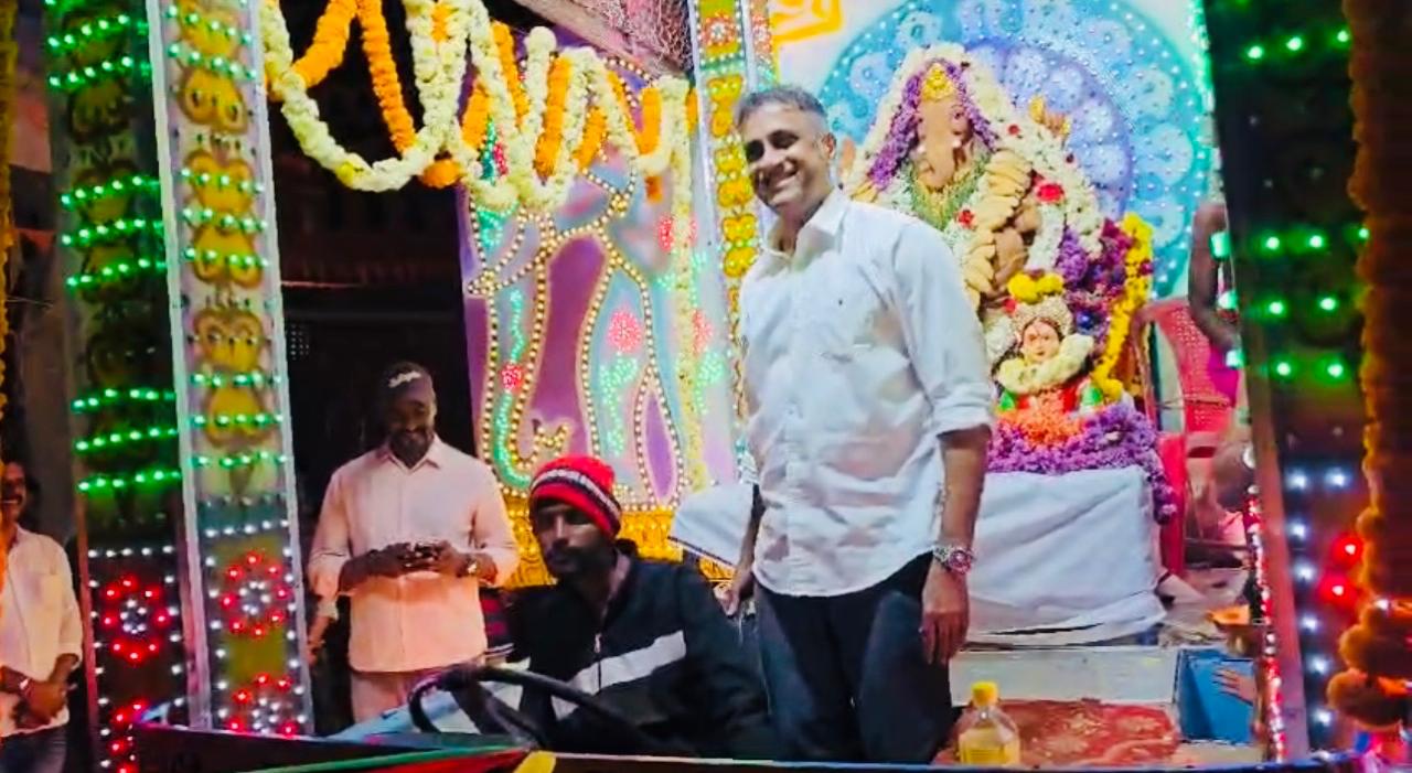 ವಿರಾಜಪೇಟೆ: ಬಾಲ ಆಂಜನೇಯ ಗಣಪತಿ ಸೇವಾ ಸಮಿತಿ ಗಣೇಶೋತ್ಸವದಲ್ಲಿ ಶಾಸಕ ಪೊನ್ನಣ್ಣ ಭಾಗಿ