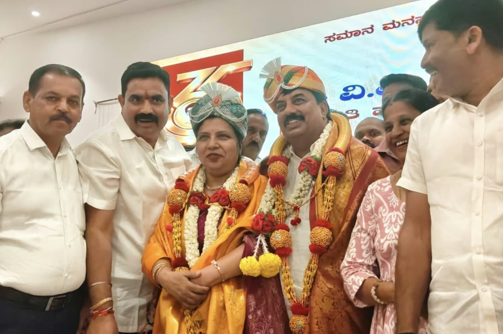 ಸಾಮಾಜಿಕ ಹೋರಾಟಗಾರ ವಿ.ಪಿ. ಶಶಿಧರ್ ಅವರಿಗೆ ನಾಗರಿಕ ಸನ್ಮಾನ