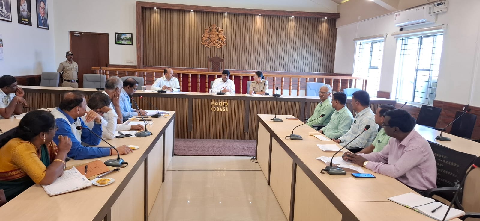 ಭೂಮಾಪಕರ ಹಾಗೂ ಗ್ರಾಮ ಆಡಳಿತಾಧಿಕಾರಿ ಹುದ್ದೆಗಳ ನೇರ ನೇಮಕಾತಿ ಪರೀಕ್ಷೆ  ಕರ್ನಾಟಕ ಪರೀಕ್ಷಾ ಪ್ರಾಧಿಕಾರದ ನಿಯಮದಂತೆ ಪರೀಕ್ಷೆ ನಡೆಸಿ: ಸೋಮಶೇಖರ್ 