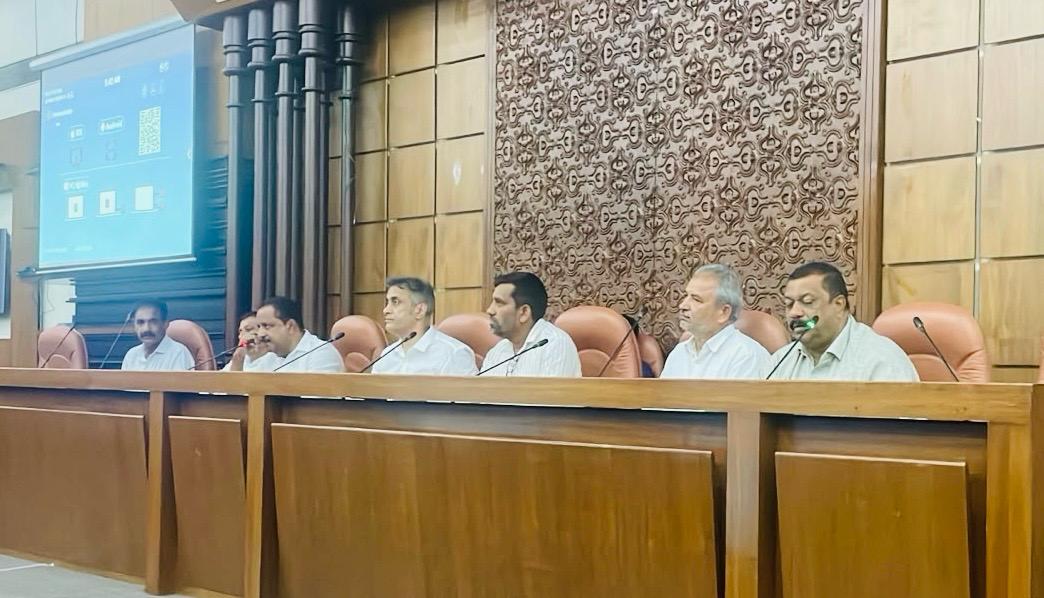 ವಿರಾಜಪೇಟೆಗೆ ಒಳ್ಳೆಯ ಶಾಸಕರು ಸಿಕ್ಕಿದ್ದಾರೆ;ಸಚಿವ ಯು.ಟಿ.ಖಾದರ್ ಶ್ಲಾಘನೆ