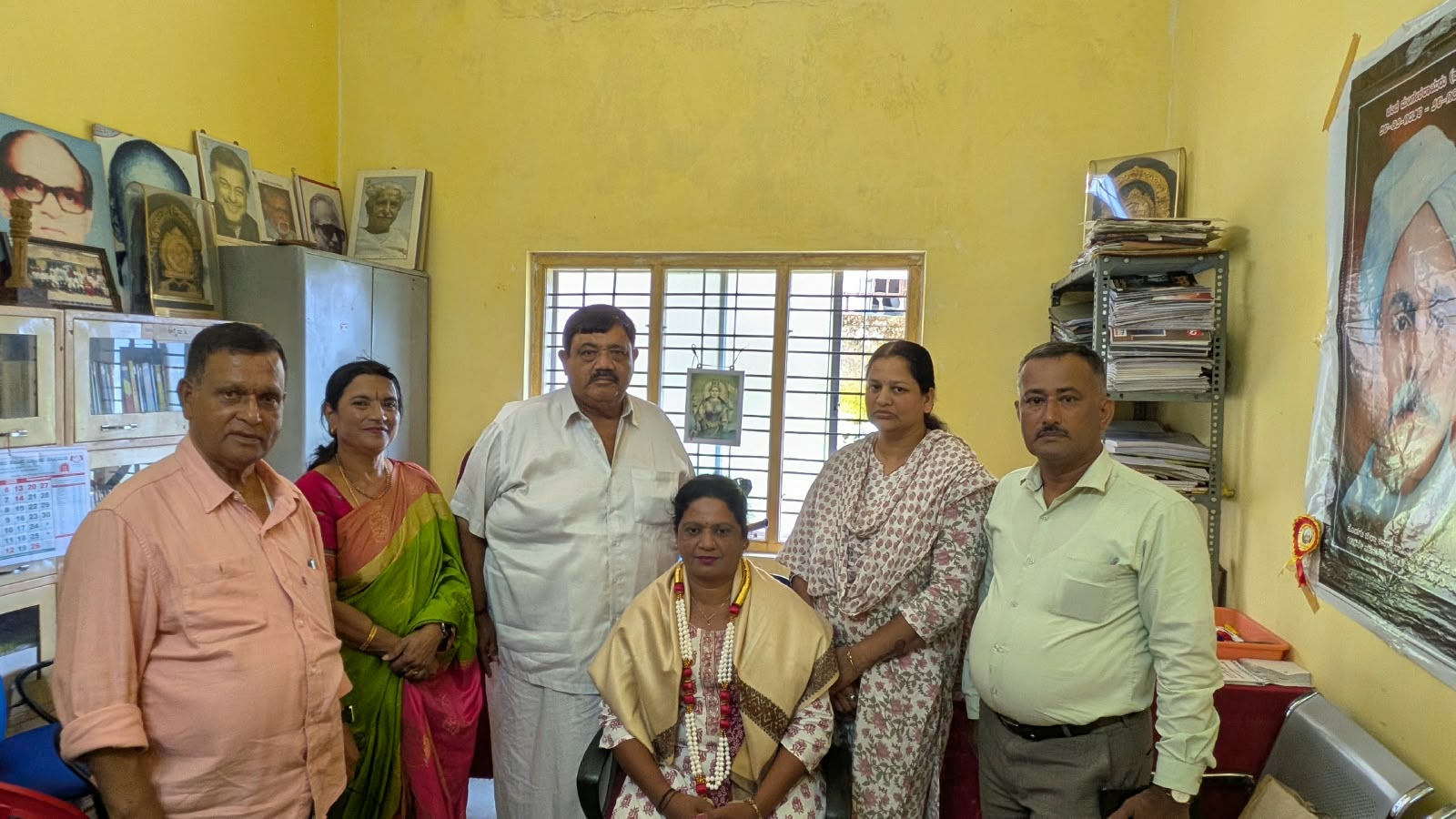 ಮೂರು ರಾಷ್ಟ್ರೀಯ ಮಟ್ಟದ ಮತ್ತು ಒಂದು ರಾಜ್ಯಮಟ್ಟದ ಪ್ರಶಸ್ತಿ ವಿಜೇತೆ ಕಡ್ಲೇರ ತುಳಸಿ ಮೋಹನ್ ರವರಿಗೆ ಸನ್ಮಾನ