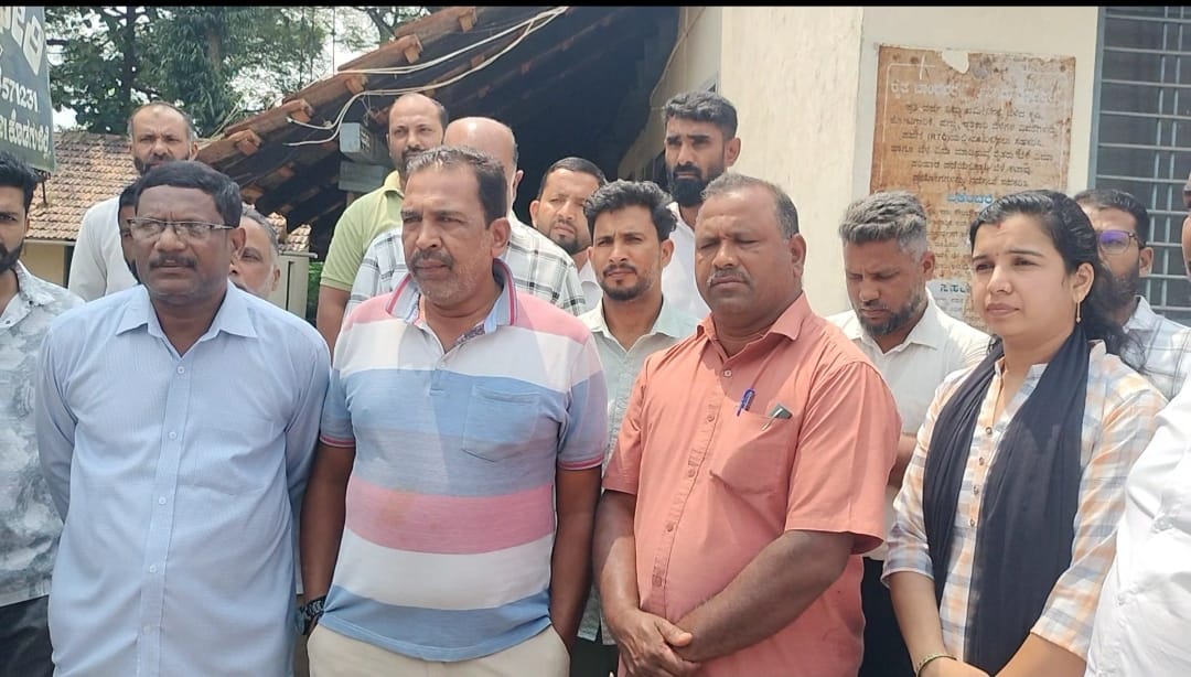 ಮತದಾರರ ಹೆಸರು ಡಿಲೀಟ್‌ಗೆ ಯತ್ನ: ಬ್ಯಾಡಗೊಟ್ಟದಲ್ಲಿ ವಿವಾದ, ತನಿಖೆಗೆ ಆಗ್ರಹ