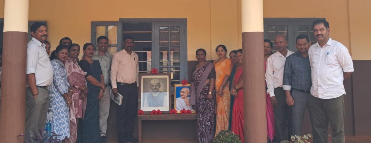 ಮಾದಾಪುರದ ಶ್ರೀಮತಿ ಡಿ ಚೆನ್ನಮ್ಮ ಕಾಲೇಜಿನಲ್ಲಿ ಶ್ರಮದಾನದ ಮೂಲಕ  ಗಾಂಧೀಜಿ, ಶಾಸ್ತ್ರಿ ಜಯಂತಿ ಆಚರಣೆ