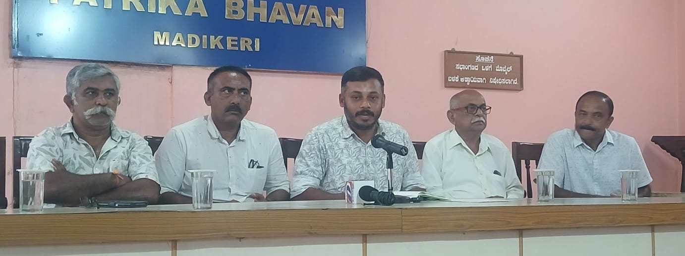 ಕುಟುಂಬಗಳ ಬಾಂಧವ್ಯಕ್ಕೆ ಶೂಟಿಂಗ್ ಸಡಗರ: ಅ.10-11ರಂದು ಪೊನ್ನಂಪೇಟೆಯಲ್ಲಿ ಅಲೆಮಾಡ ತೋಕ್ ನಮ್ಮೆ-2026’