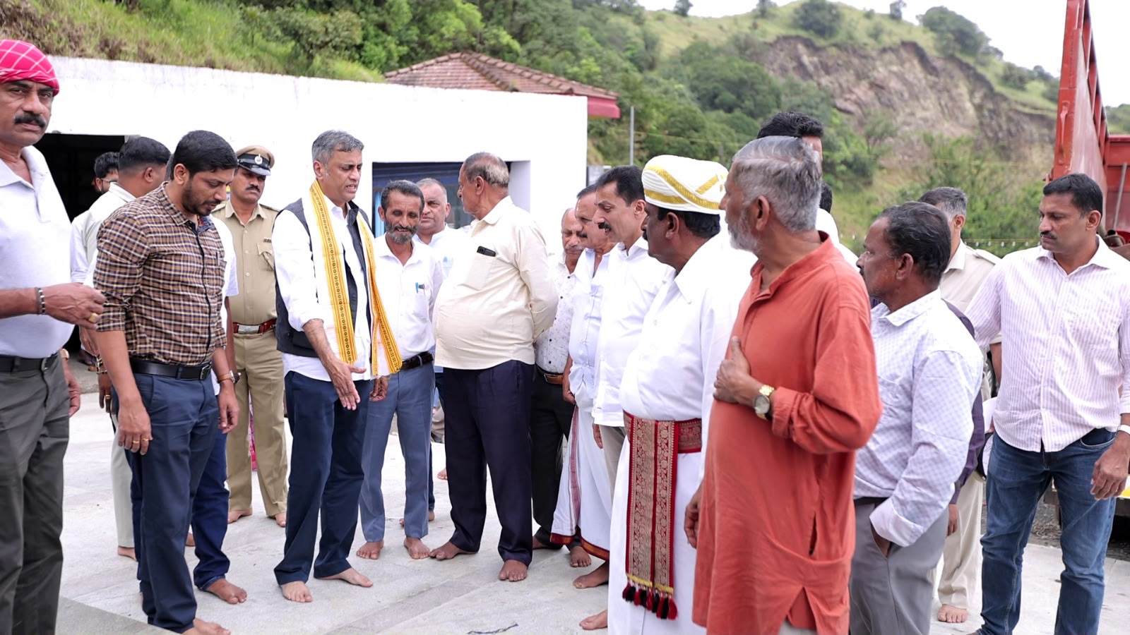 ಕಾವೇರಿ ತೀರ್ಥೋದ್ಭವ ಪೂರ್ವ ತಯಾರಿ ಪರಿಶೀಲನೆ: ಭಾಗಮಂಡಲ, ತಲಕಾವೇರಿಗೆ ಶಾಸಕ ಎ.ಎಸ್.ಪೊನ್ನಣ್ಣ ಭೇಟಿ