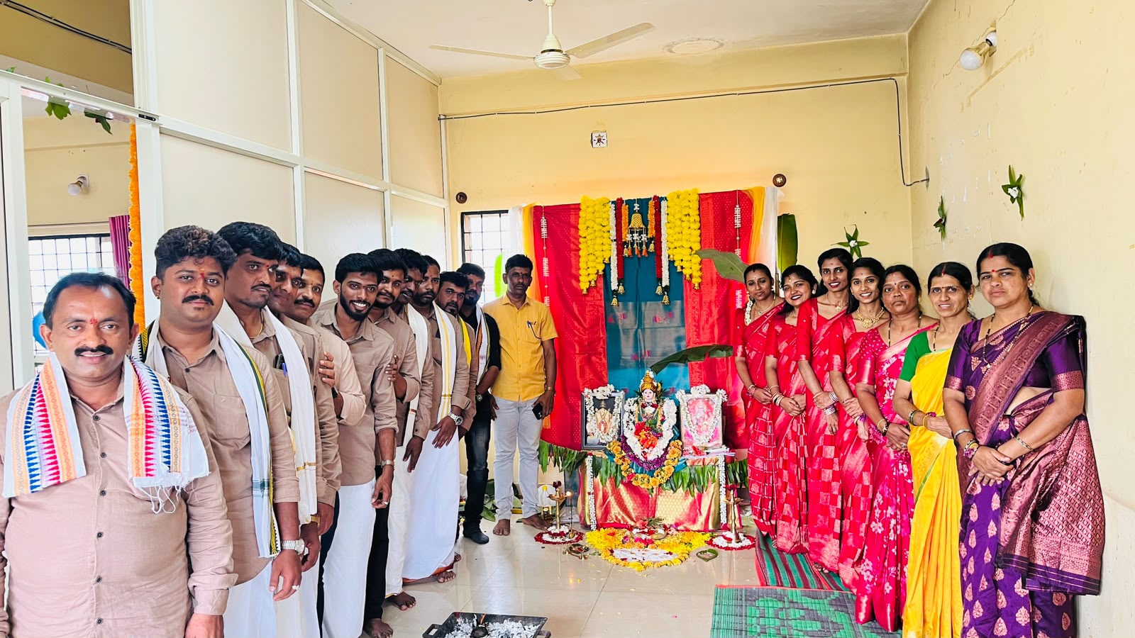 ಧರ್ಮಸ್ಥಳ ಗ್ರಾಮಾಭಿವೃದ್ಧಿ ಯೋಜನೆ, ವಿರಾಜಪೇಟೆ ವತಿಯಿಂದ ನಗರದ ನವರಾತ್ರಿ ಅಂಗವಾಗಿ ಶಾರದೆ, ಲಕ್ಷ್ಮಿ ಪೂಜಾ ಮಹೋತ್ಸವ