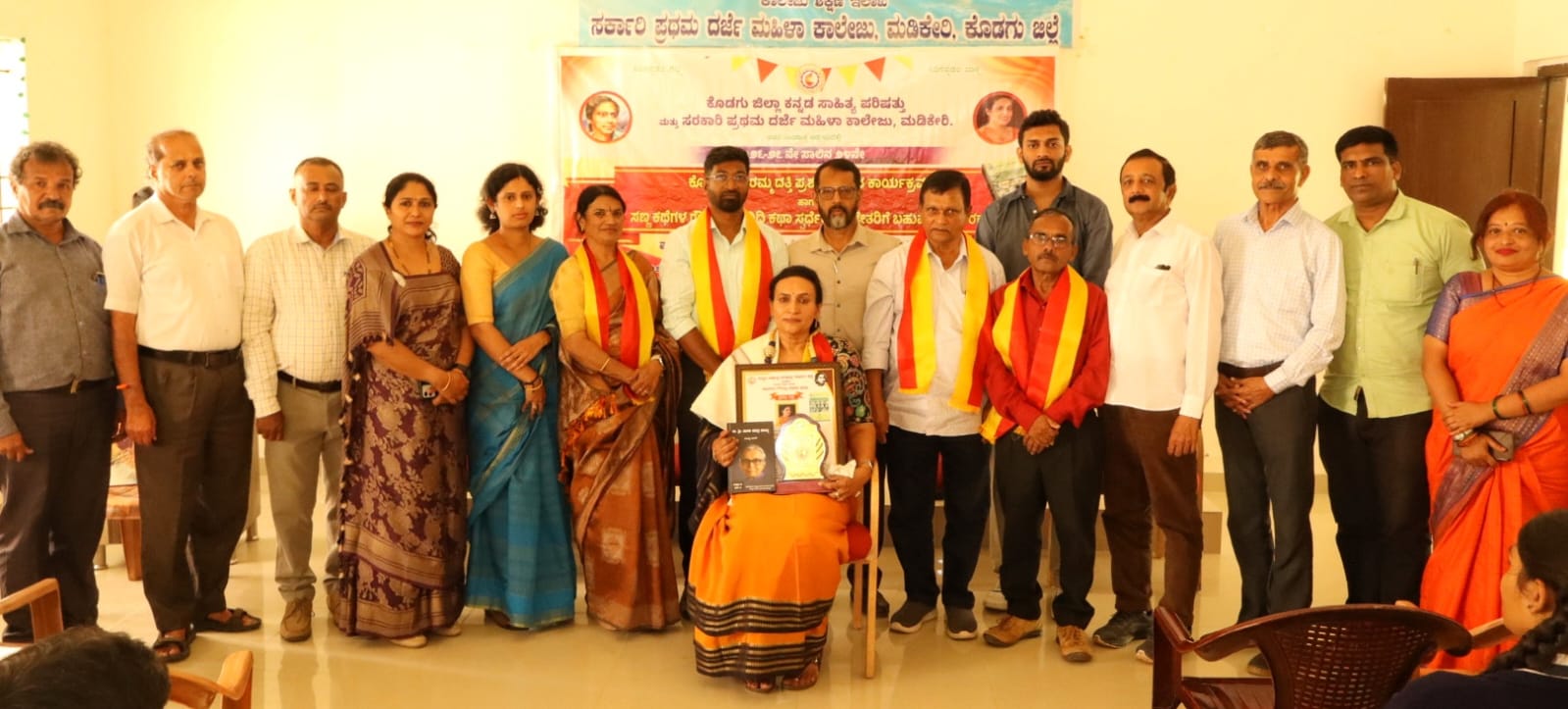 ಕೊಡಗಿನ ಗೌರಮ್ಮ ದತ್ತಿ ಪ್ರಶಸ್ತಿ ಪ್ರದಾನ  ಕೊಡಗಿನ ಗೌರಮ್ಮ ಅವರ ಚಿಂತನೆ ಮಹಿಳೆಯರಿಗೆ ಆದರ್ಶ: ಡಾ.ಲಲಿತ ಕೆ.ಪಿ
