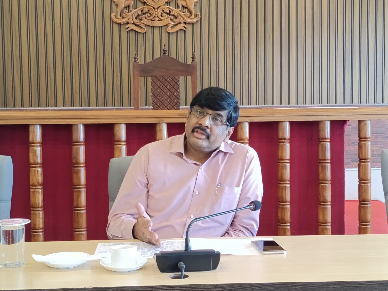 ಪೌರಕಾರ್ಮಿಕರಿಗೆ ಅಗತ್ಯ ಮೂಲ ಸೌಲಭ್ಯ ಕಲ್ಪಿಸಿ: ಜಿಲ್ಲಾಧಿಕಾರಿ ಸೋಮಶೇಖರ್