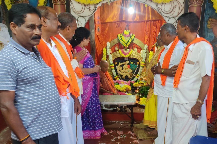 ಸೋಮವಾರಪೇಟೆ:ಹನುಮ ಜಯಂತಿ ಅಂಗವಾಗಿ  ಆಂಜನೇಯ ದೇವಾಲಯದಲ್ಲಿ ವಿಶೇಷ ಪೂಜೆ