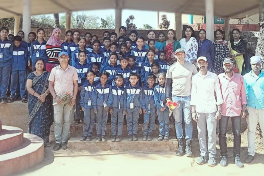 ಕಕ್ಕಬ್ಬೆ ಸರ್ಕಾರಿ ಶಾಲೆಯ ವಿದ್ಯಾರ್ಥಿಗಳ ಶೈಕ್ಷಣಿಕ ಪ್ರವಾಸಕ್ಕೆ ದಾನಿಗಳಿಂದ ಧನ ಸಹಾಯ