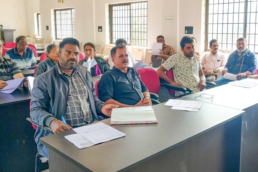 ಪೊನ್ನಂಪೇಟೆ ತಾಲ್ಲೂಕು ಗ್ಯಾರಂಟಿ ಯೋಜನೆಯ ಪ್ರಗತಿ ಪರಿಶೀಲನಾ ಸಭೆ