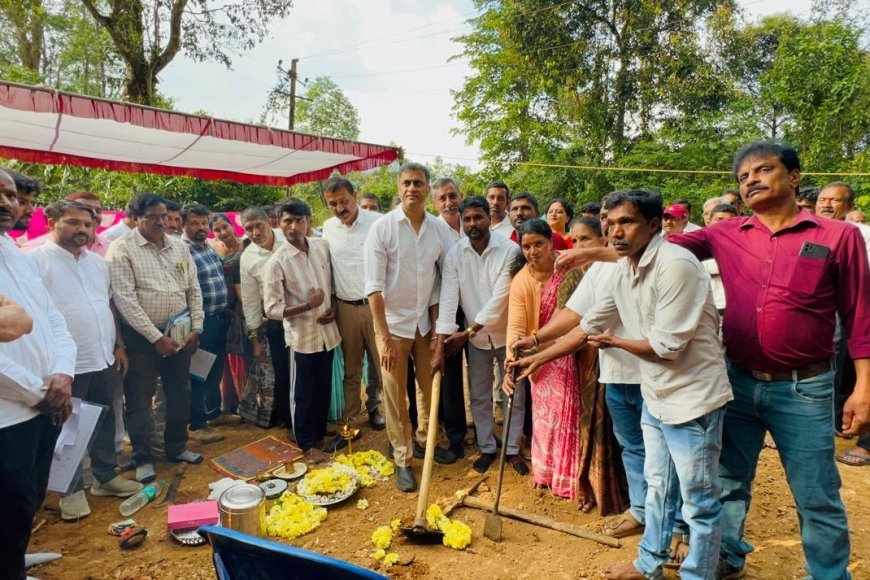 ಕೆದಮುಳ್ಳೂರುವಿನಲ್ಲಿ 16.83 ಕೋಟಿ ಅನುದಾನದಲ್ಲಿ ಮೊರಾರ್ಜಿ ದೇಸಾಯಿ ವಸತಿ ಶಾಲೆ ಕಟ್ಟಡಕ್ಕೆ ಶಾಸಕ ಎ.ಎಸ್ ಪೊನ್ನಣ್ಣ ಭೂಮಿ ಪೂಜೆ