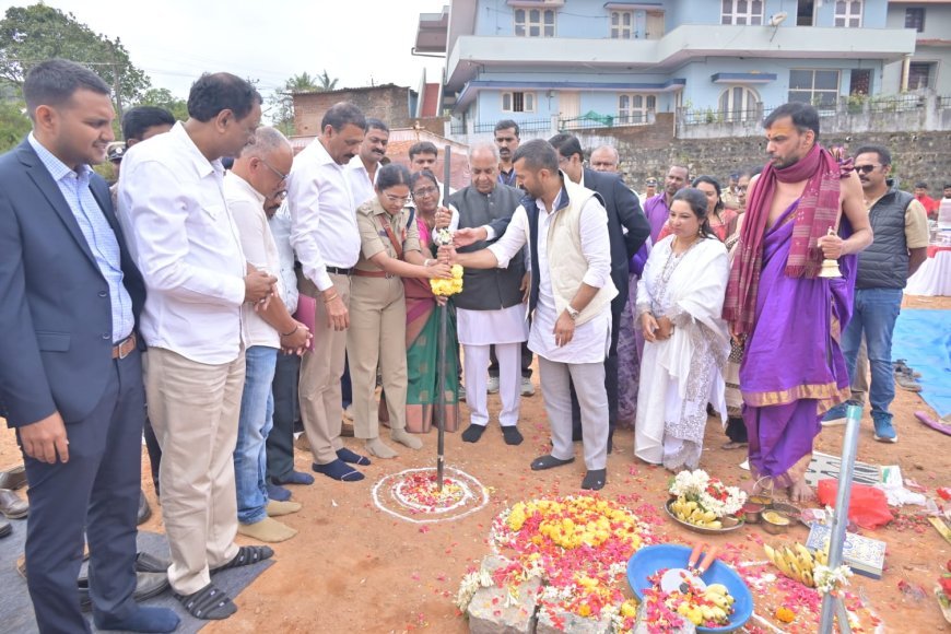 ಮಡಿಕೇರಿ:ಪೊಲೀಸ್ ಮೈತ್ರಿ ಭವನದ ಬಳಿ 5.30 ಕೋಟಿ ರೂ ವೆಚ್ಚದಲ್ಲಿ ಪೊಲೀಸ್ ವಸತಿ ಗೃಹ ನಿರ್ಮಾಣಕ್ಕೆ ಚಾಲನೆ