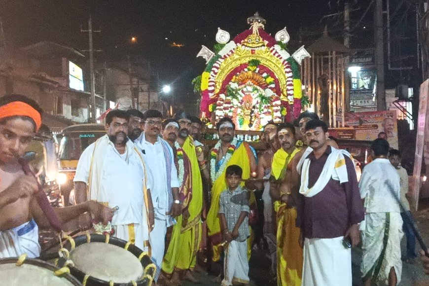 ವಿರಾಜಪೇಟೆ: ಶಿವರಾತ್ರಿ ಪ್ರಯುಕ್ತ ಅಂಗಳಾಪರಮೇಶ್ವರಿ ದೇವಿಯ ಪಲ್ಲಕ್ಕಿ ಉತ್ಸವ