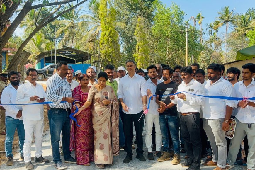 ನಾಪೋಕ್ಲು:ಗ್ರಾಮ‌ ಪಂಚಾಯತ್ ವ್ಯಾಪ್ತಿಯಲ್ಲಿ ವಿವಿಧ ಅಭಿವೃದ್ಧಿ ಕಾಮಗಾರಿಗಳಿಗೆ ಚಾಲನೆ ನೀಡಿದ ಶಾಸಕ ಎಎಸ್ ಪೊನ್ನಣ್ಣ