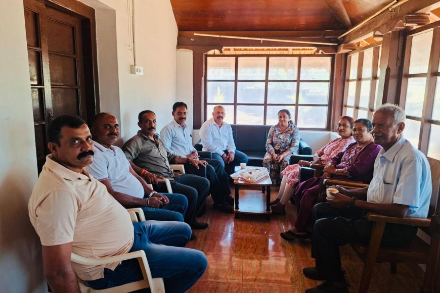 ಪೊನ್ನಂಪೇಟೆ ಬ್ಲಾಕ್ ಕಾಂಗ್ರೆಸ್  ವ್ಯಾಪ್ತಿಯ ಎಲ್ಲಾ ವಲಯಗಳಿಗೆ, ಬ್ಲಾಕ್ ಕಾಂಗ್ರೆಸ್ ಅಧ್ಯಕ್ಷ ಮೀದೇರಿರ ನವೀನ್ ಭೇಟಿ