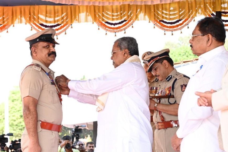 ಮುಖ್ಯಮಂತ್ರಿ ಚಿನ್ನದ ಪದಕ ಪಡೆದುಕೊಂಡ ಗೋಣಿಕೊಪ್ಪಲು ವೃತ್ತದ ಪೊಲೀಸ್ ಇನ್ಸ್ಪೆಕ್ಟರ್   ಶಿವರಾಜ್ ಆರ್ ಮುಧೋಳ್