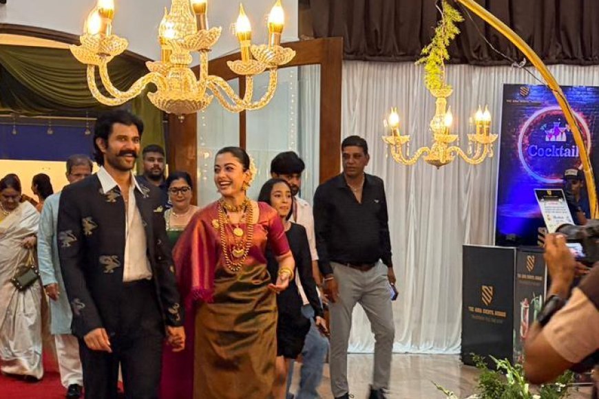 ಕೊಡಗಿನಲ್ಲಿ ರಶ್ಮಿಕಾ – ವಿಜಯ್‌ ದೇವರಕೊಂಡ ಸಿಂಪಲ್ ಡಿನ್ನರ್ ಪಾರ್ಟಿ; ಕೊಡವ ಶೈಲಿಯ ಭರ್ಜರಿ ಆತಿಥ್ಯ!