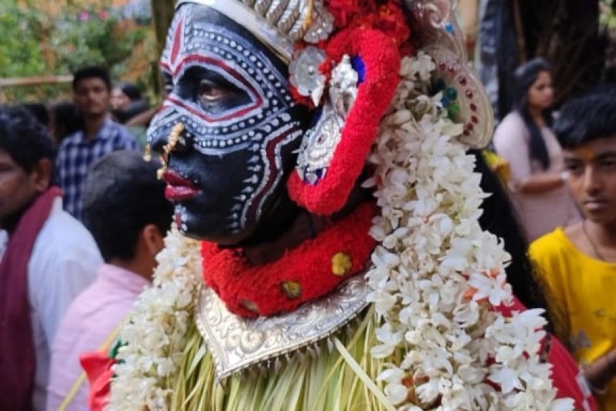 ಏಪ್ರಿಲ್ 15ರಿಂದ 17ರವರೆಗೆ ಕುಲ್ಲಚೆಟ್ಟಿ ಕುಟುಂಬಸ್ಥರು ಮೂರು ವರ್ಷಗಳೊಮ್ಮೆ ನಡೆಸುವ ಹರಿಸೇವೆ ಹಾಗೂ 101 ಕೋಲಗಳು