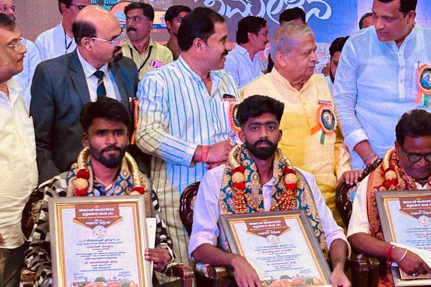 ಪತ್ರಕರ್ತ ಇಸ್ಮಾಯಿಲ್ ಕಂಡಕರೆಗೆ ರಾಜ್ಯ ಪ್ರಶಸ್ತಿ ಪ್ರದಾನ