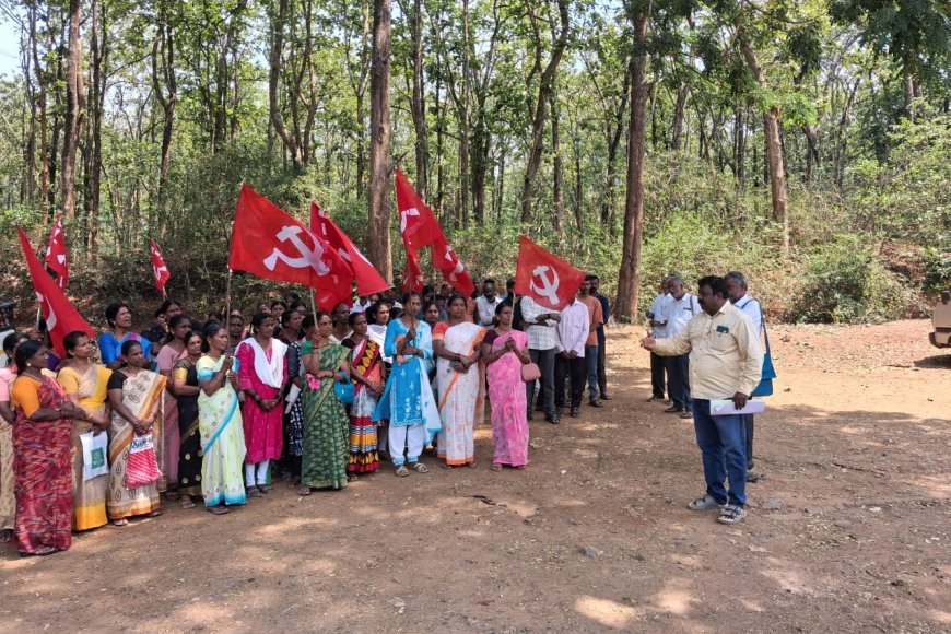 ಮಾಲ್ದಾರೆ ಗ್ರಾ.ಪಂ ಎದುರು ನಿವೇಶನಕ್ಕೆ ಒತ್ತಾಯಿಸಿ  ಪ್ರತಿಭಟನೆ