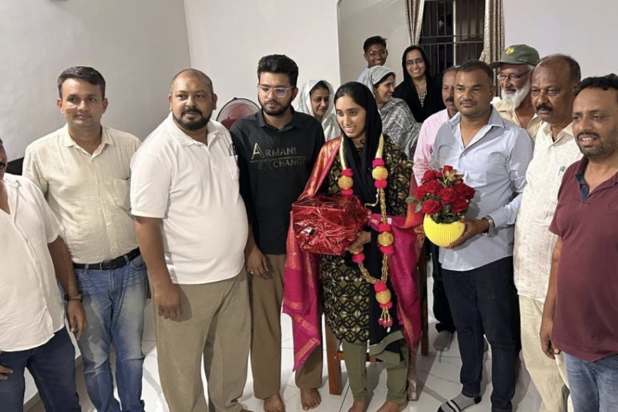 ಕುಶಾಲನಗರ : ಜಿಲ್ಲೆಗೆ ದ್ವಿತೀಯ ಟಾಪರ್ ವಿದ್ಯಾರ್ಥಿನಿ ರಿಲಾಸಾರಮ್ಮಗೆ ಸನ್ಮಾನ