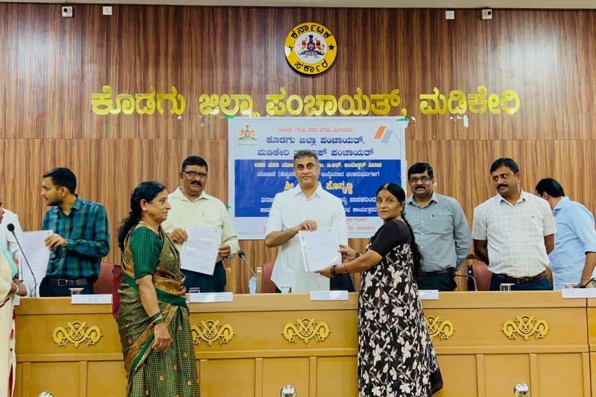 ಫಲಾನುಭವಿಗಳಿಗೆ ಮನೆ ನಿರ್ಮಿಸಲು, ಕಾಮಗಾರಿ ಆದೇಶ ಪತ್ರ ವಿತರಿಸಿದ ಶಾಸಕ ಎಎಸ್ ಪೊನ್ನಣ್ಣ