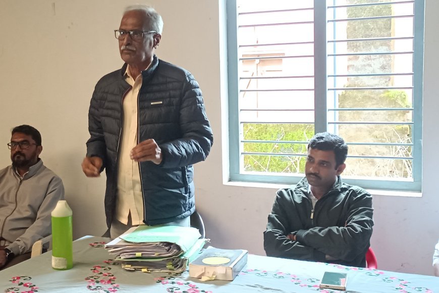 ವಿರಾಜಪೇಟೆ: ಗಣಿಗಾರಿಕೆ ವಿವಾದ ಗಂಭೀರತೆ ಪಡೆಯುತ್ತಿದ್ದಂತೆ ದಿಡೀರ್ ಸಭೆ ನಡೆಸಿದ ಜಿಲ್ಲಾ ಗಣಿ ಮತ್ತು ಭೂ ವಿಜ್ಞಾನ ಇಲಾಖೆಯ ಅಧಿಕಾರಿಗಳು