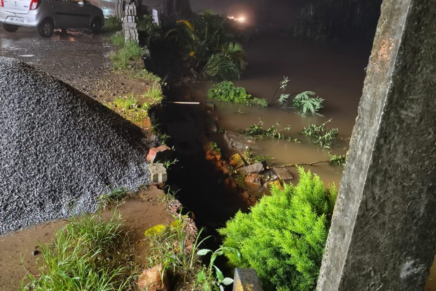 ಬಾಳುಗೋಡು ಪೆಟ್ರೋಲ್ ಬಂಕ್ ಬಳಿ ತಡೆಗೋಡೆ ಕುಸಿತ