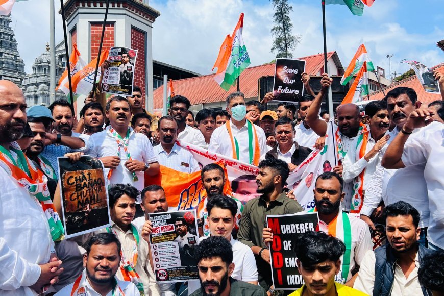 ನೀಟ್ ಪತ್ರಿಕೆ ಸೋರಿಕೆ : ವಿರಾಜಪೇಟೆ ಬ್ಲಾಕ್ ಕಾಂಗ್ರೆಸ್ ನೇತೃತ್ವದಲ್ಲಿ ಬೃಹತ್ ಪ್ರತಿಭಟನೆ