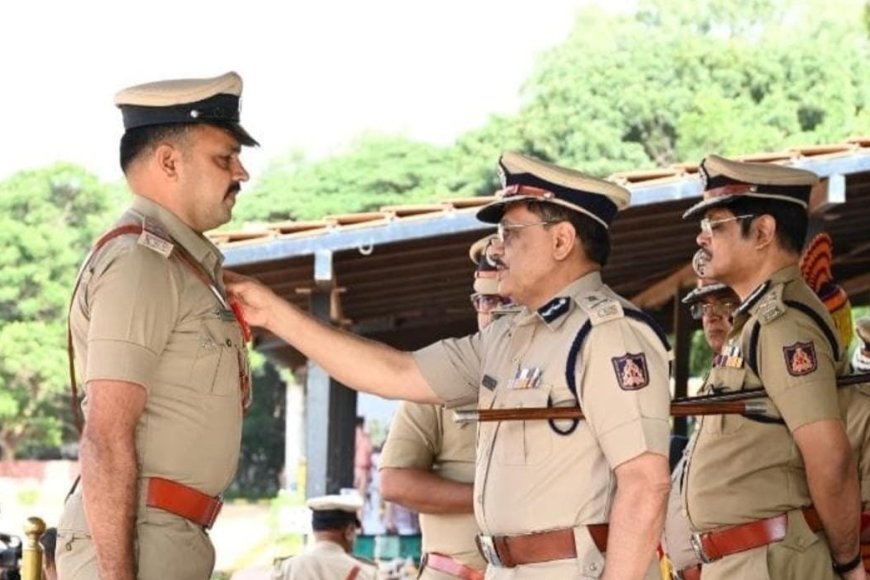 ಡಿಜಿ & ಐಜಿಪಿ ಕಮೆಂಡೇಷನ್ ಡಿಸ್ಕ್ ಪ್ರಶಸ್ತಿ ಸ್ವೀಕರಿಸಿದ ಸಿದ್ದಾಪುರ ಠಾಣಾಧಿಕಾರಿ ಮಂಜುನಾಥ್