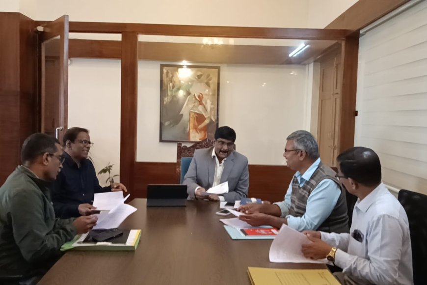 ಗಾಂಧಿ ಜಯಂತಿ ಪ್ರಯುಕ್ತ ‘ಬಾಪೂಜಿ ಪ್ರಬಂಧ ಸ್ಪರ್ಧೆ’: ಸೆ.08 ರೊಳಗೆ ಪ್ರಬಂಧ ಸ್ಪರ್ಧೆ ಏರ್ಪಡಿಸಲು ಜಿಲ್ಲಾಧಿಕಾರಿ ಸೋಮಶೇಖರ್ ಸೂಚನೆ