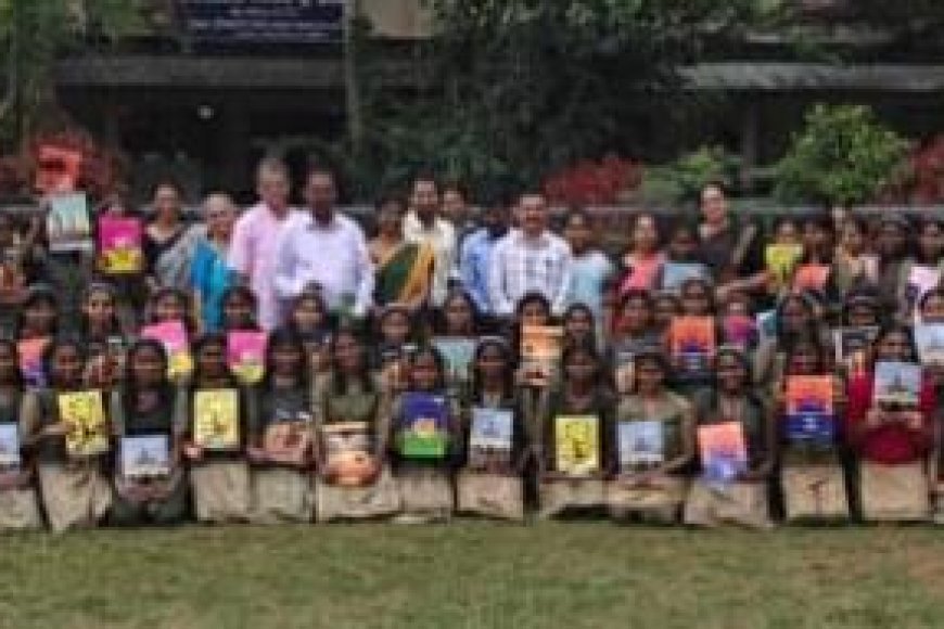 ಮೈಸೂರಿನ ಸೇವಾ ಭಾರತಿ ಸಂಸ್ಥೆ ವತಿಯಿಂದ ಬಾಲಕಿಯರ ಪ್ರೌಢಶಾಲಾ ಮಕ್ಕಳಿಗೆ ಲೇಖನ ಸಾಮಾಗ್ರಿ ವಿತರಣೆ
