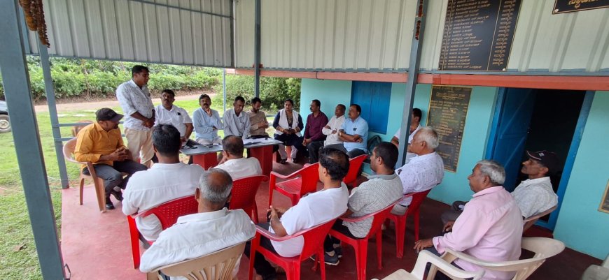 ಹಂಸ ಕೊಟ್ಟಮುಡಿ ಅಧ್ಯಕ್ಷತೆಯಲ್ಲಿ ಗಾಳಬೀಡು ವಲಯ ಕಾಂಗ್ರೆಸ್ ಸಭೆ