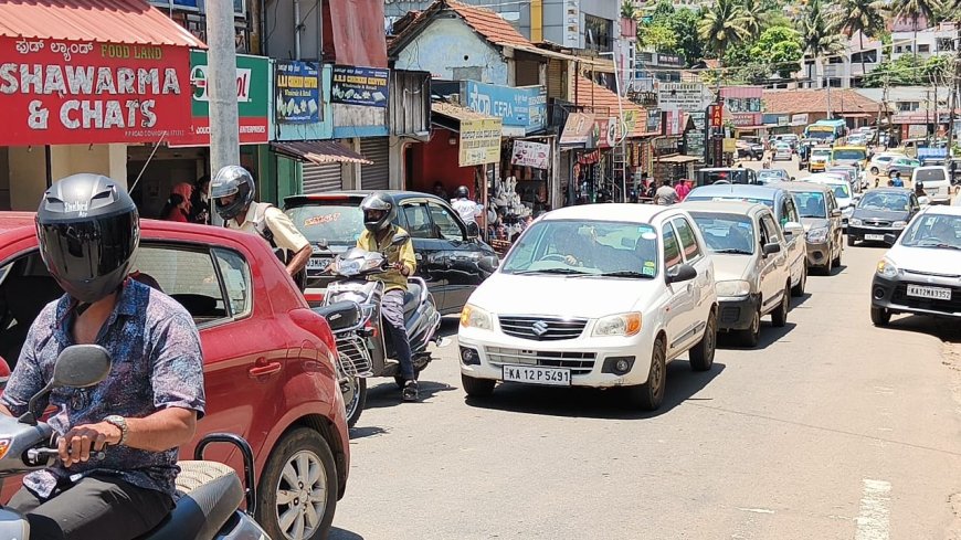 ವಾಣಿಜ್ಯ ನಗರಿ ಗೋಣಿಕೊಪ್ಪಲಿನ ಟ್ರಾಫಿಕ್ ಸಮಸ್ಯೆಗೆ ಮುಕ್ತಿ ಎಂದು!....