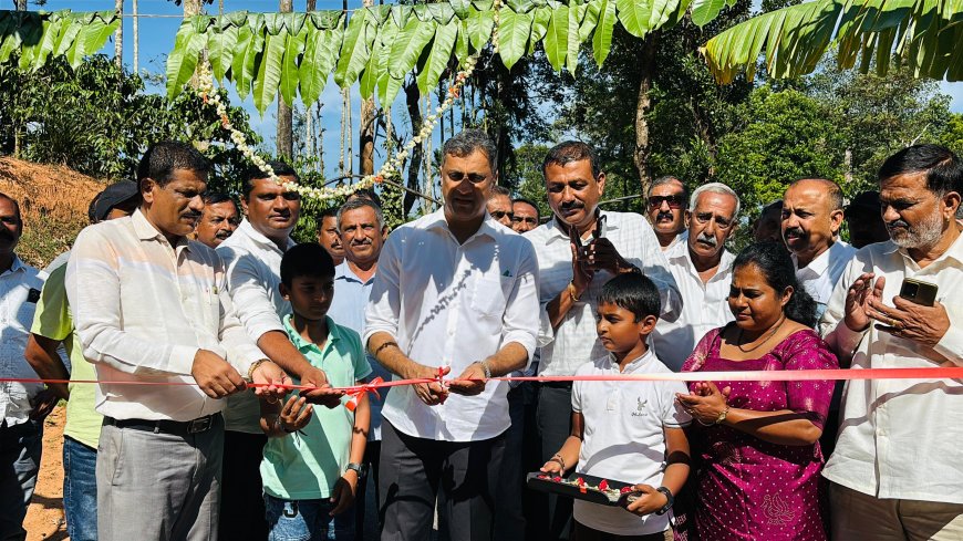 ಟಿ.ಶೆಟ್ಟಿಗೇರಿ:22 ಲಕ್ಷ ರೂ ಅನುದಾನ ರಸ್ತೆ ಅಭಿವೃದ್ಧಿ ಕಾಮಗಾರಿ ಲೋಕಾರ್ಪಣೆ ರಸ್ತೆ ಅಭಿವೃದ್ಧಿಗೆ ಪ್ರಮುಖ ಆದ್ಯತೆ: ಎ.ಎಸ್ ಪೊನ್ನಣ್ಣ