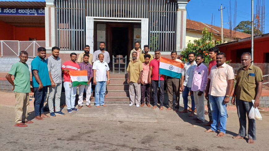 ಭಾರತೀಯ ಸೈನಿಕರ ಶ್ರೇಯಸ್ಸಿಗಾಗಿ ಪಾಲಿಬೆಟ್ಟ ಪೂಜೆ, ಪ್ರಾರ್ಥನೆ   ಭಯೋತ್ಪಾದಕರ ಸರ್ವನಾಶವಾಗಲಿ: ವಿಜು ಸುಬ್ರಮಣಿ