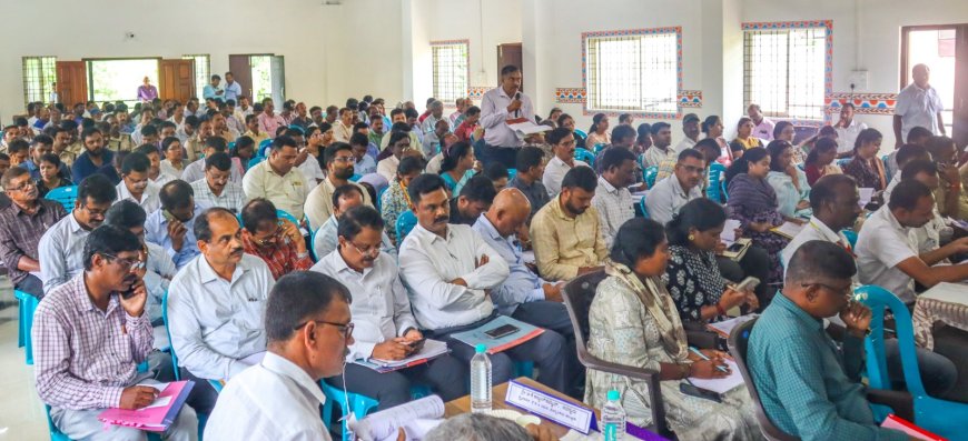 ವಿರಾಜಪೇಟೆ ವಿಧಾನಸಭಾ ಕ್ಷೇತ್ರ ವ್ಯಾಪ್ತಿಯ ತ್ರೈಮಾಸಿಕ ಕೆಡಿಪಿ ಸಭೆ:  ಕೊಯನಾಡು ಶಾಲಾ ಕಟ್ಟಡ ನಿರ್ಮಾಣಕ್ಕೆ ಕೂಡಲೇ ಚಾಲನೆ ನೀಡಿ: ಎ.ಎಸ್.ಪೊನ್ನಣ್ಣ