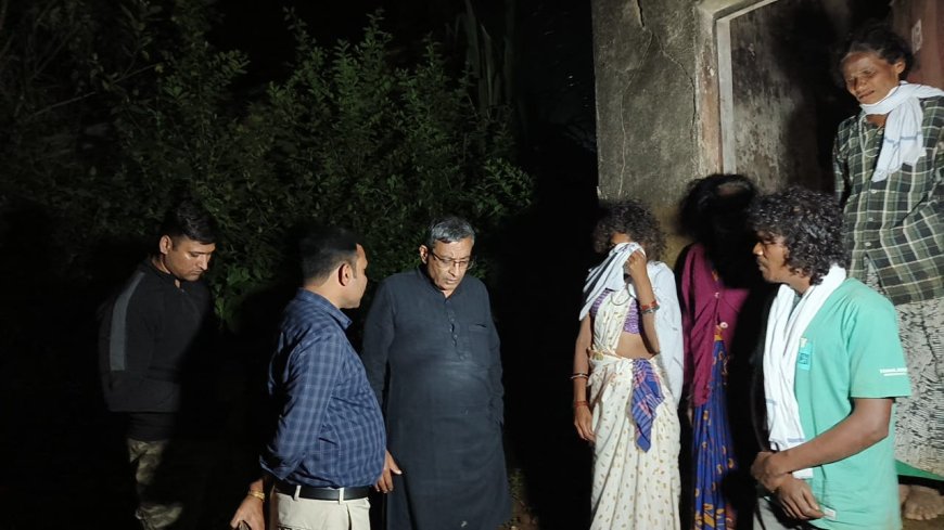 ದೇವರಪುರ: ಕಾಡಾನೆ ದಾಳಿಗೆ  ಮೃತಪಟ್ಟ ಅಣ್ಣಯ್ಯ ಕುಟುಂಬ ಸದಸ್ಯರಿಗೆ ಸಾಂತ್ವನ ಹೇಳಿದ ಸಂಕೇತ್ ಪೂವಯ್ಯ