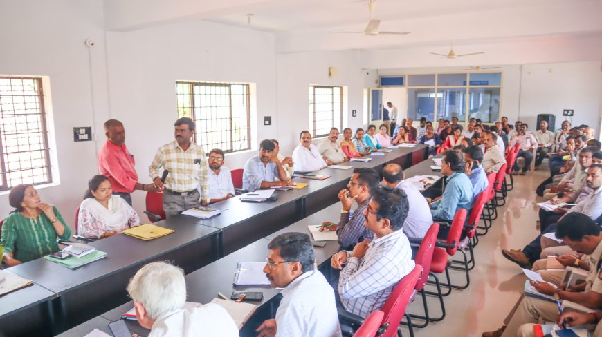 ಸಾರ್ವಜನಿಕರಿಗೆ ಯಾವುದೇ ರೀತಿಯ ತೊಂದರೆಯಾಗದಂತೆ  ಮಳೆಗಾಲವನ್ನು ಎದುರಿಸಿ: ಎ.ಎಸ್ ಪೊನ್ನಣ್ಣ