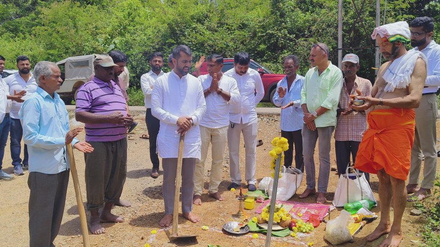 ಗಾಳಿಬೀಡು:50 ಲಕ್ಷ ವೆಚ್ಚದ ರಸ್ತೆ ಕಾಮಗಾರಿಗೆ ಡಾ.ಮಂತರ್ ಗೌಡ ಗುದ್ದಲಿ ಪೂಜೆ