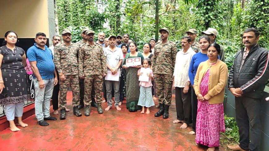 ಭಾರತೀಯ ಸೇನೆಯ ಘರ್ ಘರ್ ಶೌರ್ಯ ಸನ್ಮಾನ್ ಗೌರವ ಕಾರ್ಯಕ್ರಮ: ಕಾರ್ಗಿಲ್ ಯುದ್ಧದಲ್ಲಿ ಹುತಾತ್ಮರಾದ ಪೆಮ್ಮಂಡ ಕಾವೇರಪ್ಪ ಸಮಾಧಿಗೆ ಪುಷ್ಪ ನಮನ