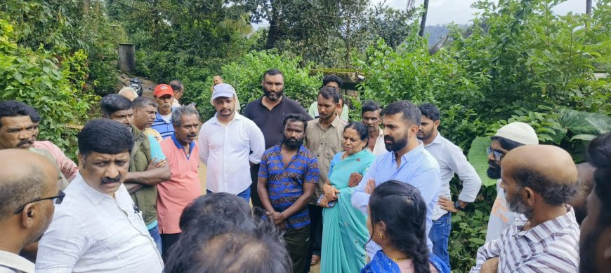 ಗರಗಂದೂರು :ಮೊರಾರ್ಜಿ ದೇಸಾಯಿ ವಸತಿ ಶಾಲೆಯಲ್ಲಿ ಆಶ್ರಯ ಪಡೆದ ಸಂತ್ರಸ್ತರ ಕಾಳಜಿ ಕೇಂದ್ರಕ್ಕೆ ಶಾಸಕ ಡಾ.ಮಂತರ್ ಗೌಡ ಭೇಟಿ